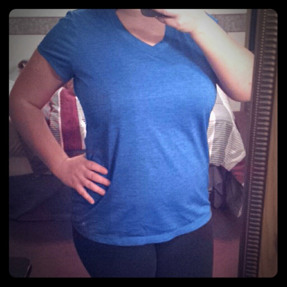 🏃‍♀️ NWOT Xersion super comfy active top
